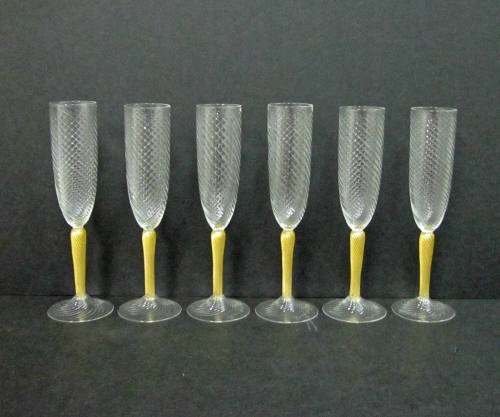 champagne glass