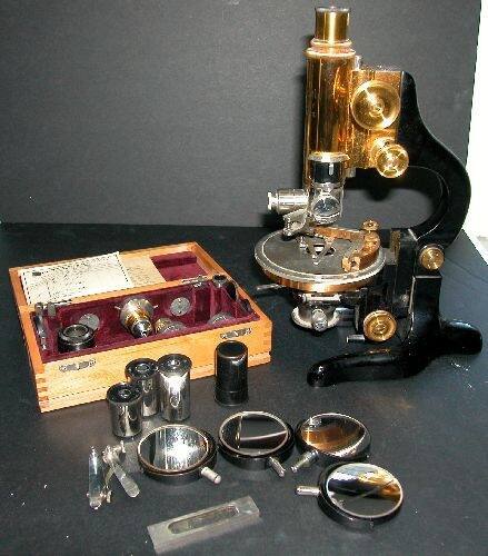 petrographic microscope