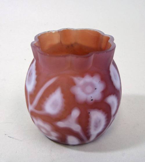 "Floradene" glass