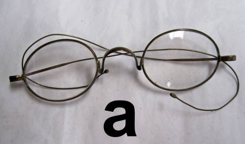 eyeglasses