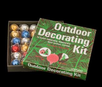 Outdoor Decorating Kit