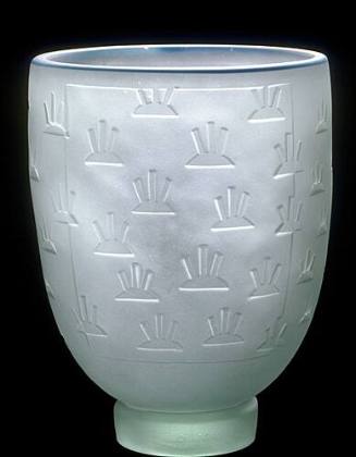 Sod Motif Vase