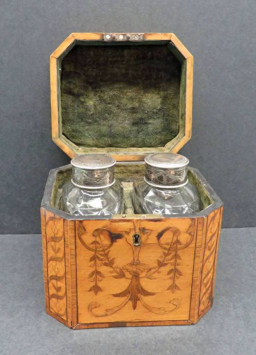 tea caddy