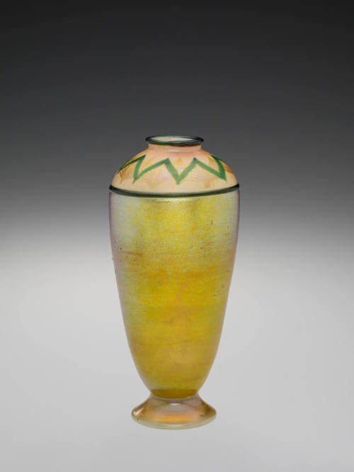 vase