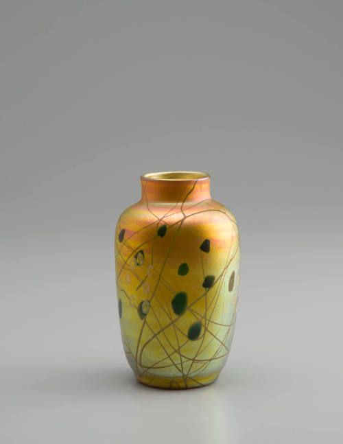 vase