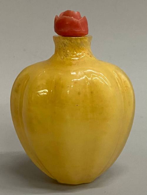 snuff bottle